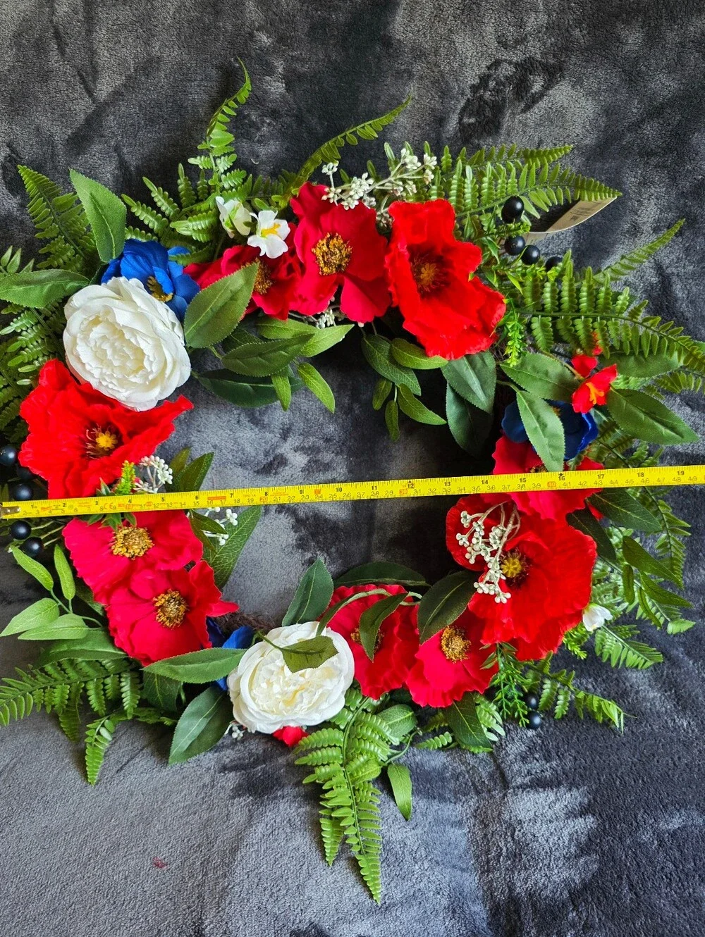 New viral TikTok 2026 patriotic Poppy Wreath Red White Blue, 22